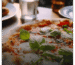 Le restaurant Avola, situé à Avully près de Genève, propose une cuisine italienne authentique et des plats traditionnels suisses et français préparés avec des produits frais. Ambiance chaleureuse, pizzas au feu de bois et service soigné dans un cadre moderne au cœur de la campagne genevoise.